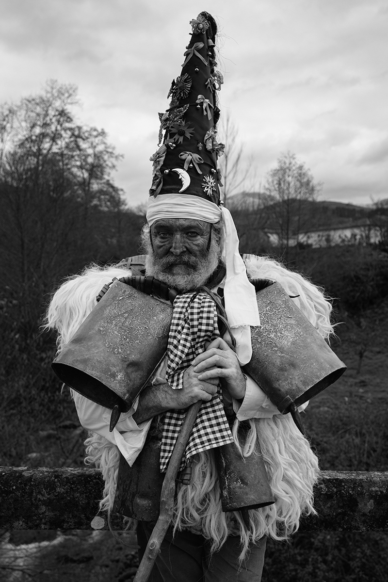 Hogaño: Traditions in Contemporary Spain