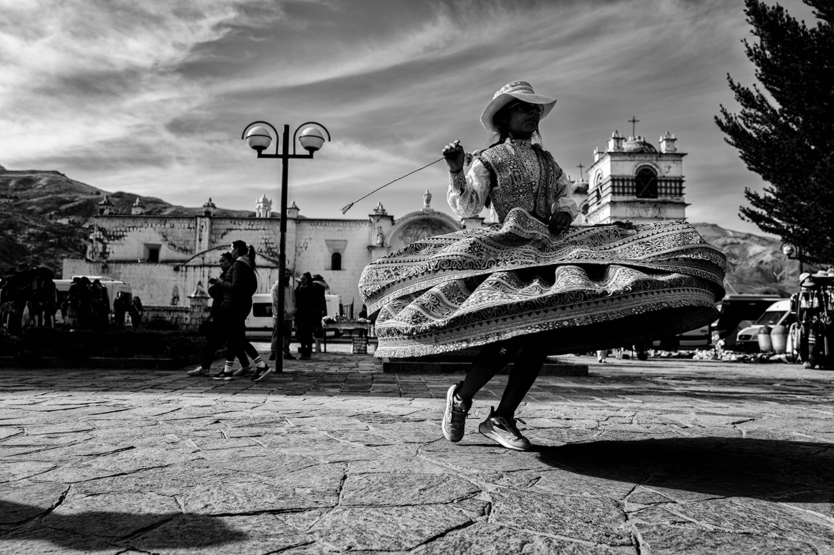 Peruvian dancer
