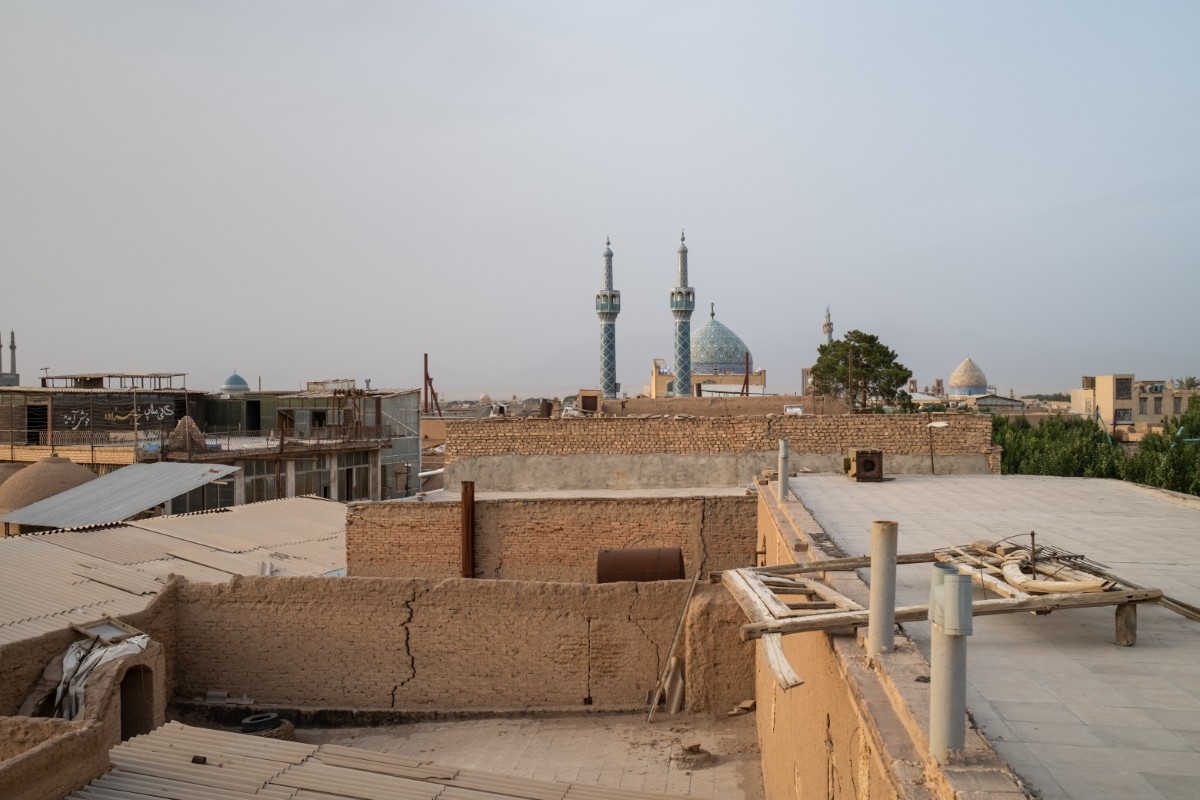 In the shadow of Zahhak