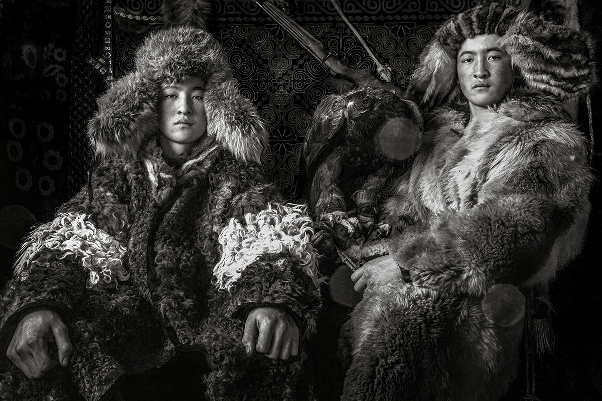 Le Chant de l'Aigle [Ardabek & Ordabek, The Twins].