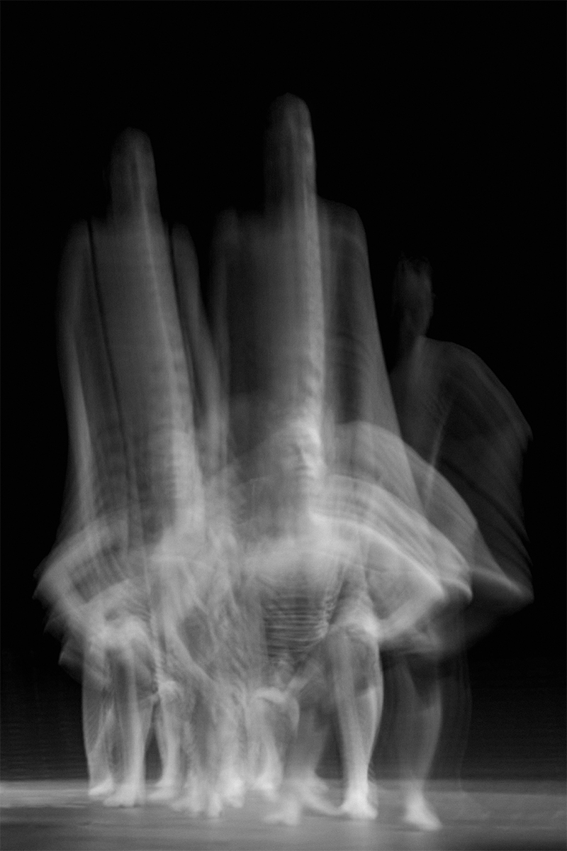 Searching for the In-Between: Time and Body