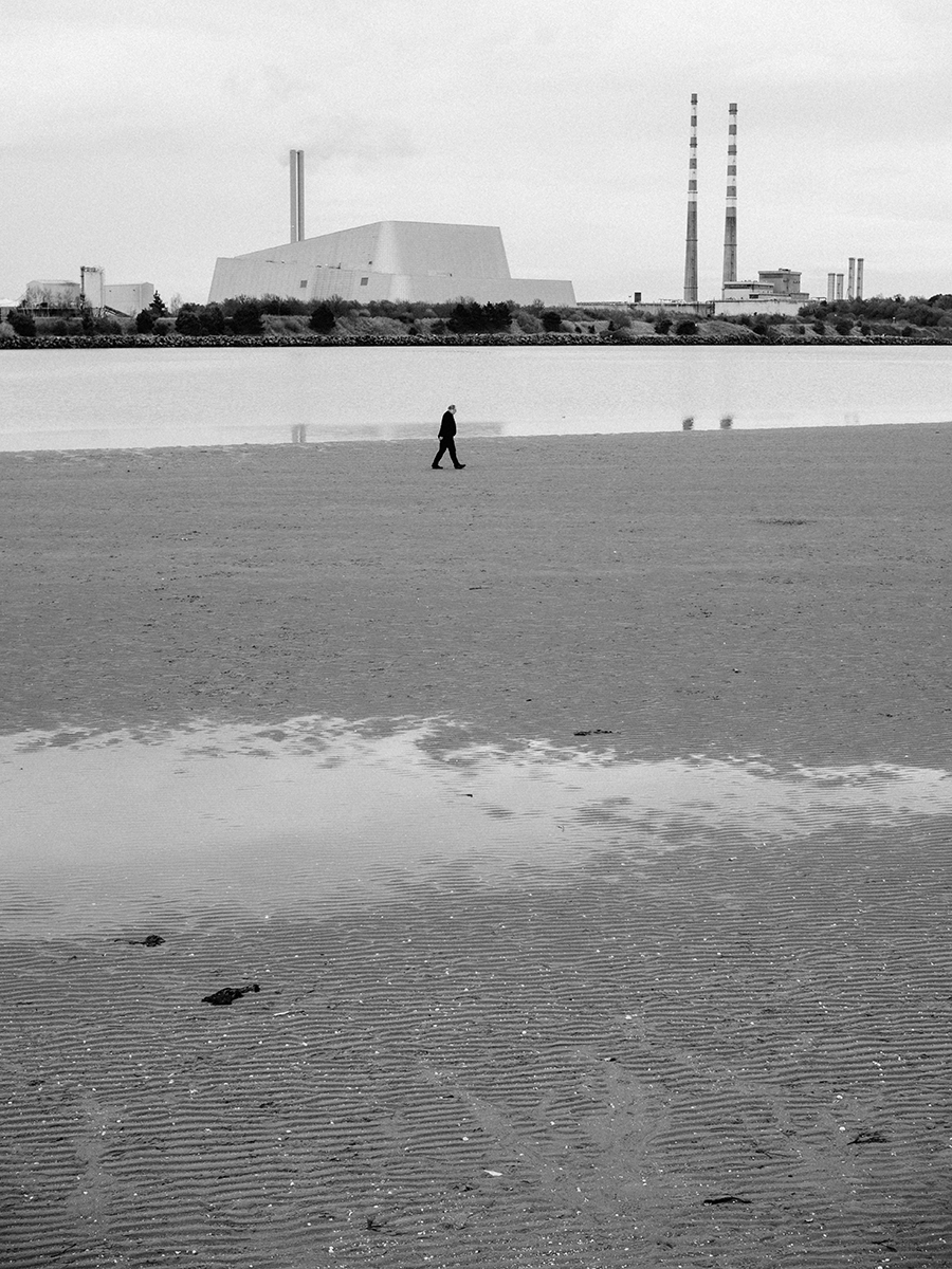 Dublin, Poolbeg chimneys